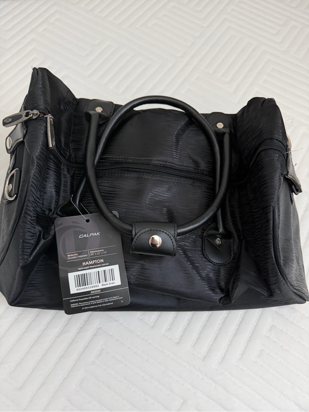 Calpak || Hampton lightweight weekender satchel